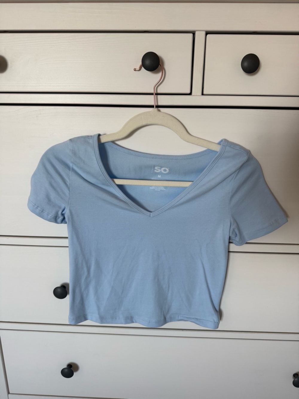 SO Pastel Blue V-Neck Short Sleeve Crop Top